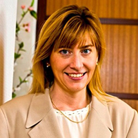 Debbie De Lange head shot